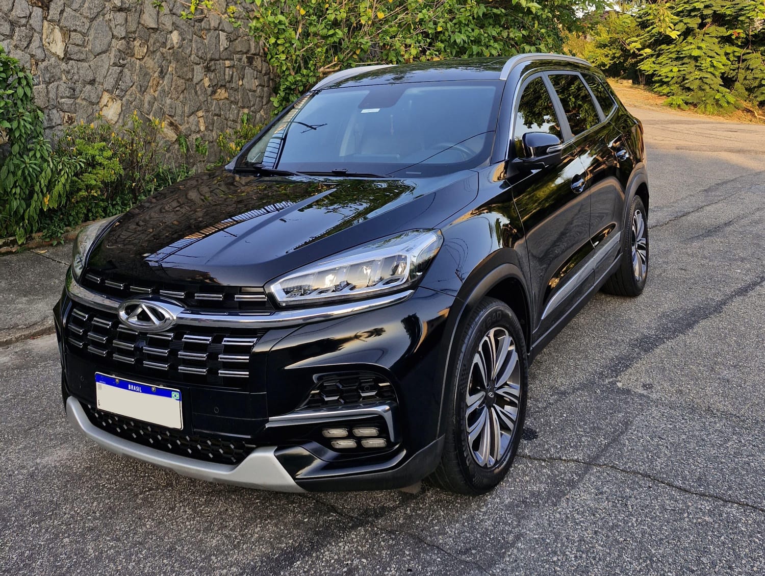 Tiggo 8